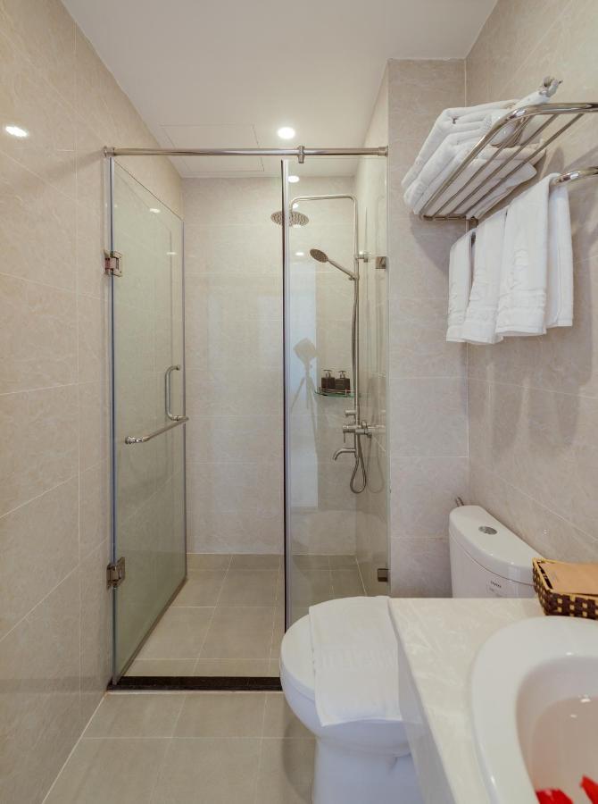 Stellar Hotel Duong Dong  Buitenkant foto